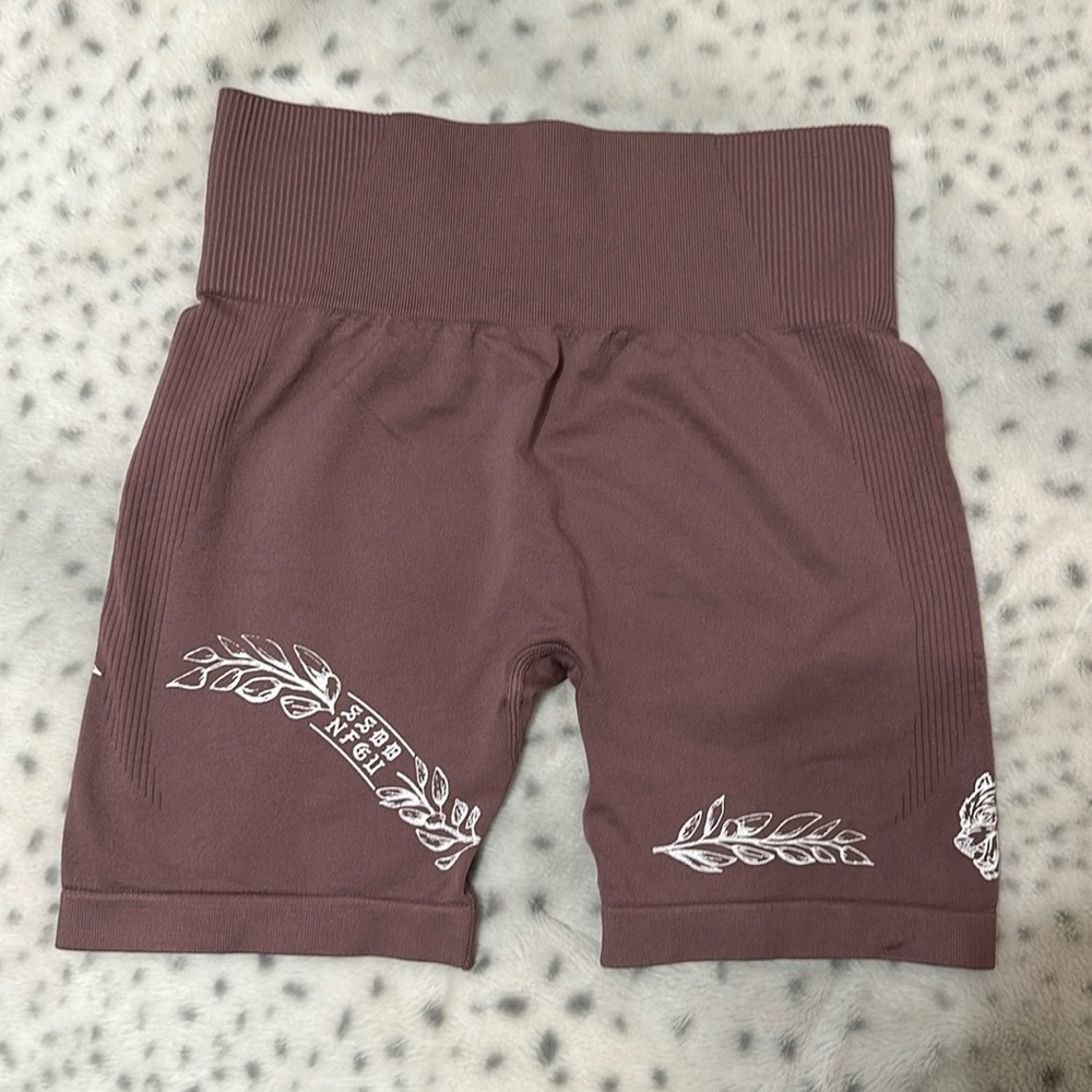 Darc Sport mauve spandex shorts